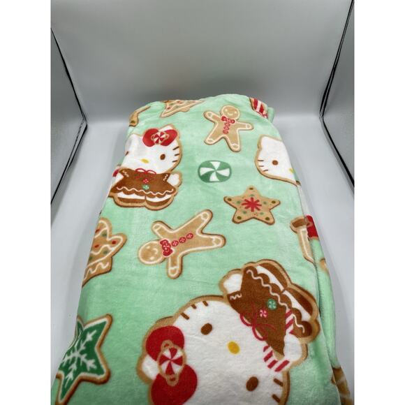 Hello Kitty Christmas Gingerbread Throw Blanket Mint Green 60x70" 2025 NWT! - Picture 4 of 4
